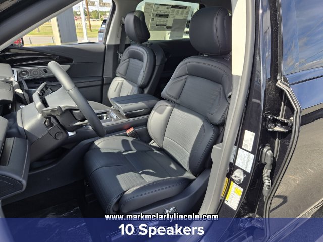 New 2026 Lincoln Nautilus Reserve AWD/4WD image 8