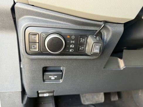 Used 2023 Ford Bronco Badlands AWD/4WD image 5