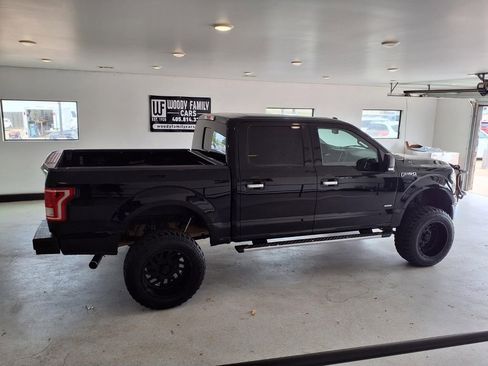 Used 2016 Ford F150 XLT w/ Equipment Group 302A Luxury AWD/4WD image 18