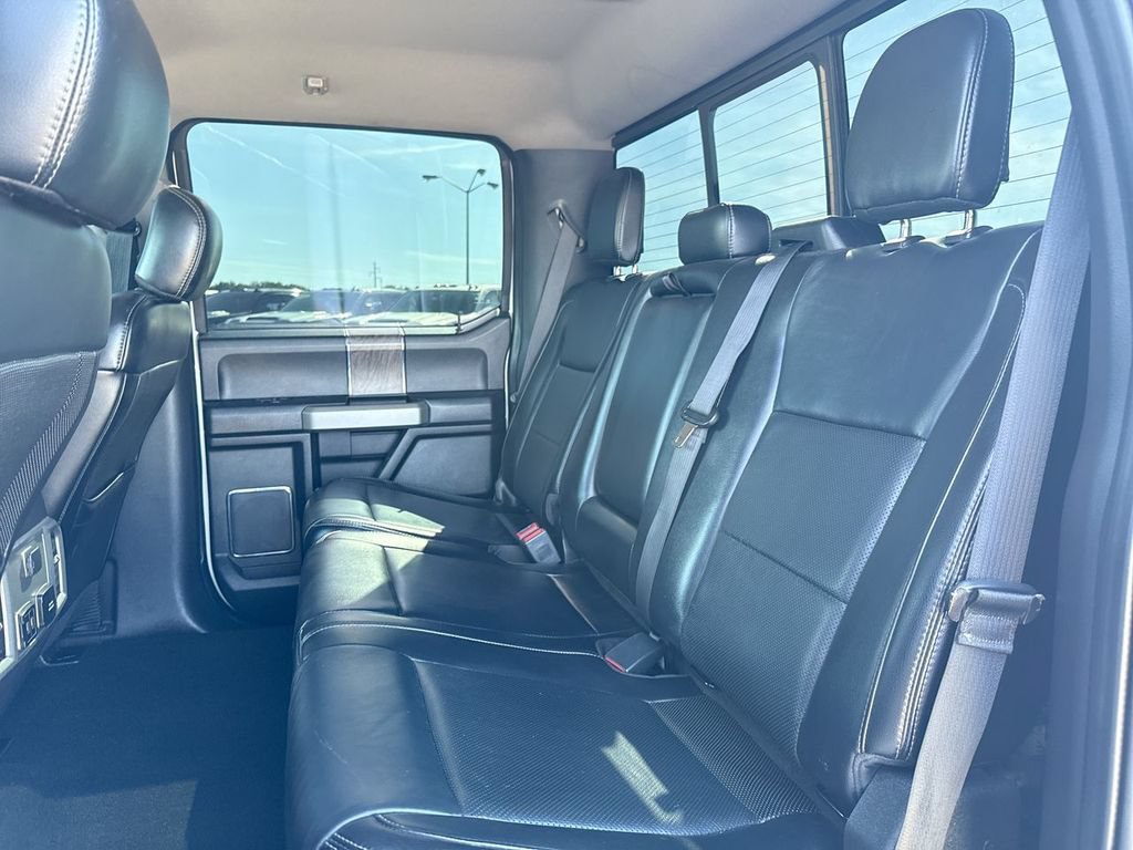 Used 2019 Ford F250 Lariat w/ Lariat Value Package AWD/4WD image 11