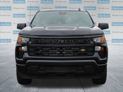 Used 2023 Chevrolet Silverado 1500 Custom image 2