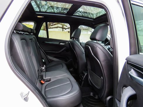 Used 2020 BMW X1 sDrive28i w/ Convenience Package image 22