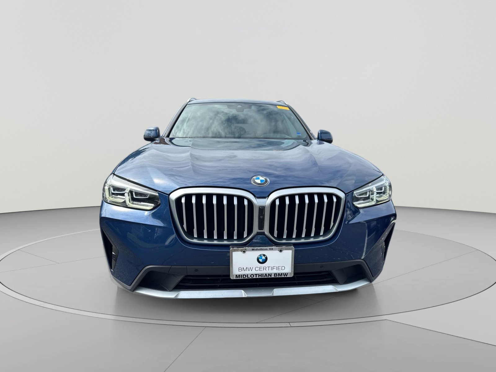 Certified 2024 BMW X3 xDrive30i w/ Premium Package w/ZPA AWD/4WD image 4