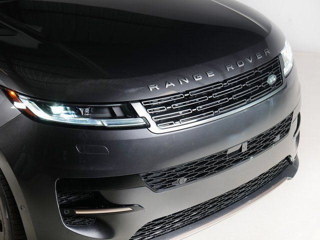 New 2026 Land Rover Range Rover Sport Dynamic SE AWD/4WD image 31