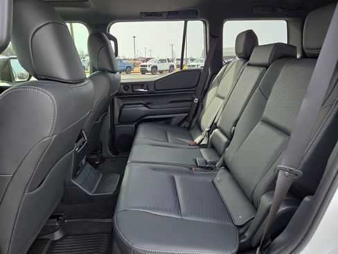 New 2026 Toyota Land Cruiser image 7