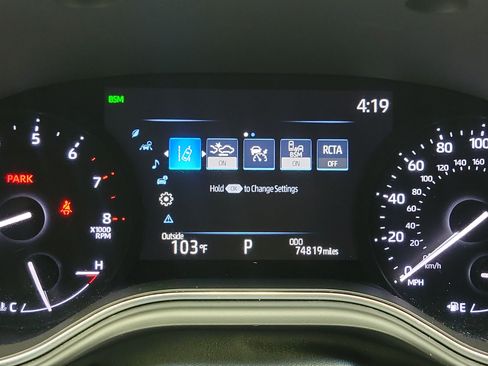 Used 2022 Toyota Avalon XLE w/ Moonroof Package FWD image 25