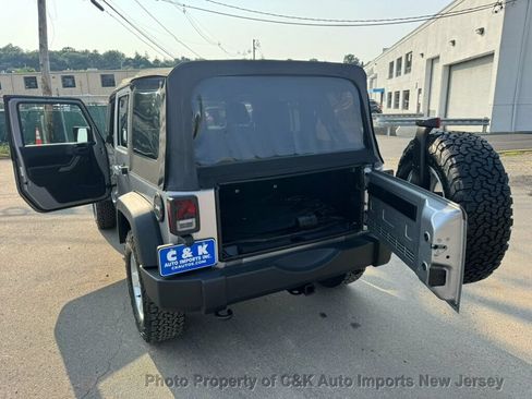 Used 2013 Jeep Wrangler Unlimited Sport AWD/4WD image 28