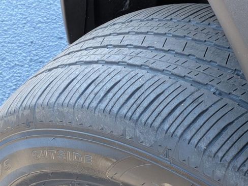 Certified 2023 Nissan Rogue SV image 11