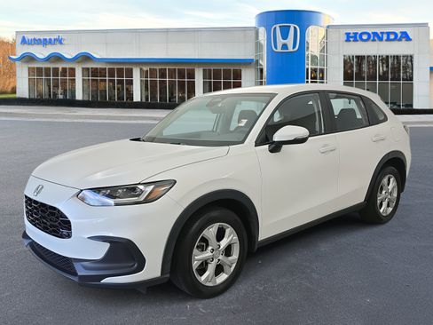 Certified 2025 Honda HR-V LX image 1