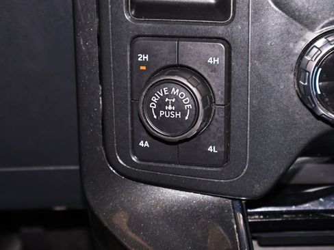 Used 2022 Ford F150 Lariat w/ Equipment Group 502A High AWD/4WD image 29