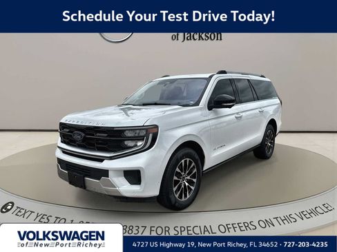 Used 2025 Ford Expedition Max Platinum AWD/4WD image 1