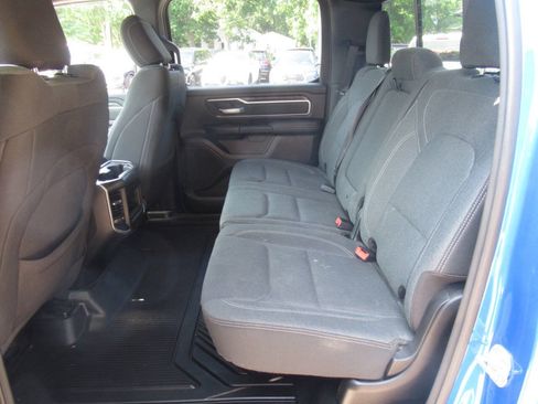 Used 2021 RAM 1500 Big Horn AWD/4WD image 17