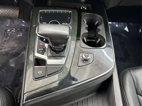 Used 2018 Audi Q7 3.0T Premium Plus w/ Premium Plus Package image 22