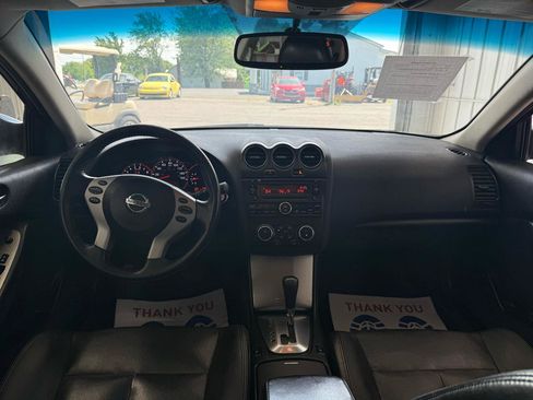 Used 2009 Nissan Altima 2.5 SL w/ SL Pkg FWD image 10
