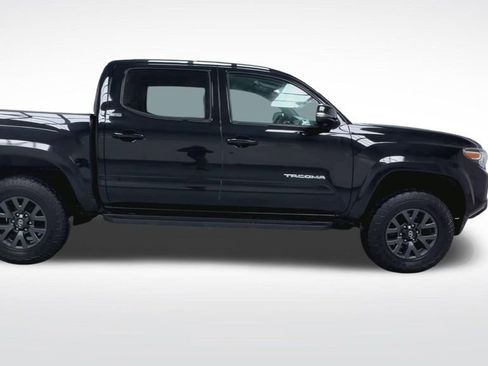 Certified 2023 Toyota Tacoma SR5 w/ Technology Package image 12