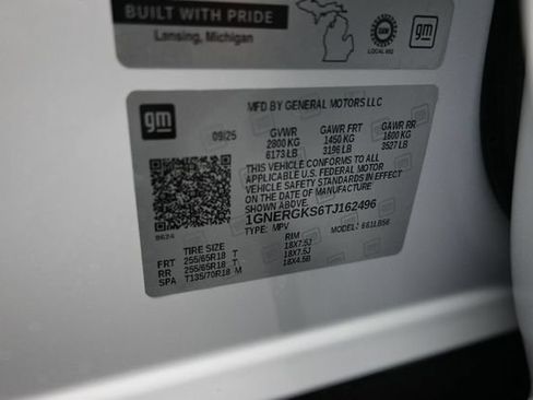 Used 2026 Chevrolet Traverse LT FWD image 17