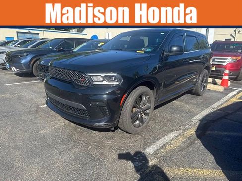 Used 2022 Dodge Durango SXT w/ Blacktop Package AWD/4WD image 1