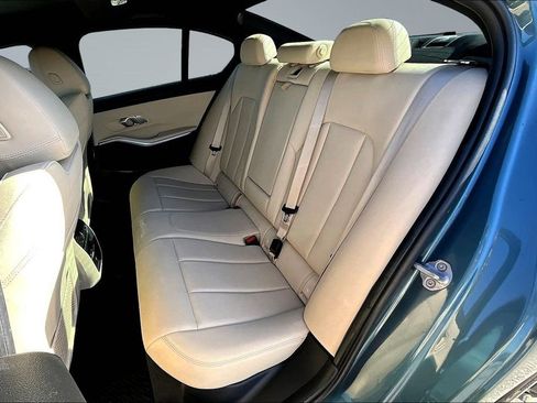 Used 2021 BMW 330i Sedan w/ Convenience Package image 23