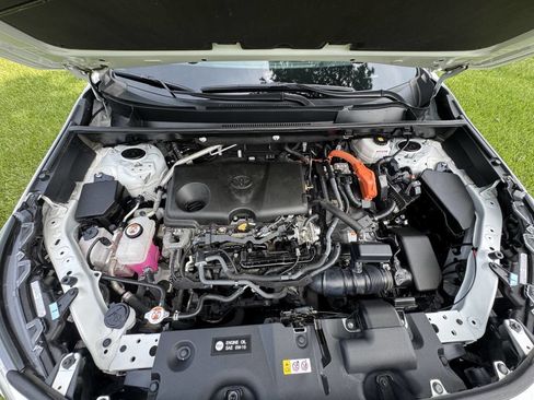 Used 2022 Toyota RAV4 XLE image 26