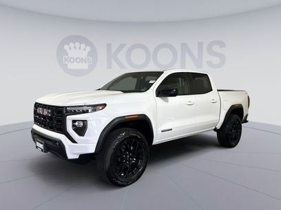 New 2026 GMC Canyon Elevation w/ Convenience Package