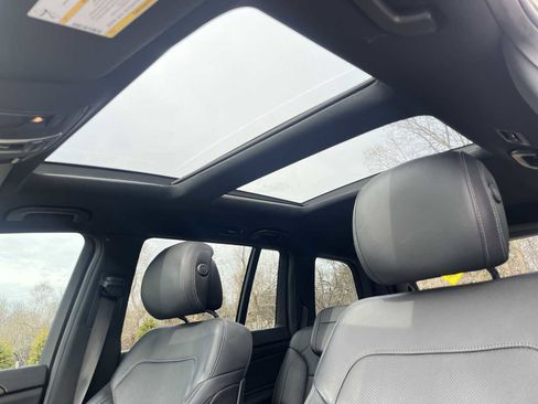 Used 2017 Mercedes-Benz GLS 550 4MATIC image 31