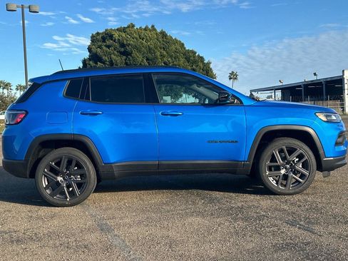 New 2026 Jeep Compass Latitude image 3
