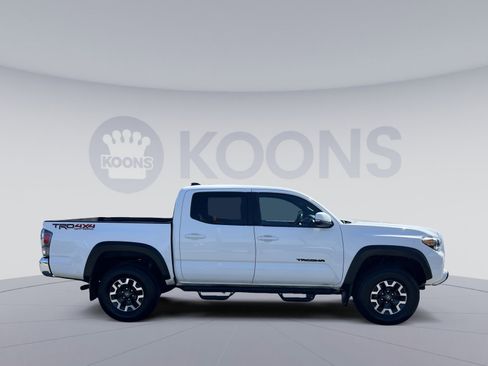 Used 2023 Toyota Tacoma TRD Off-Road image 8