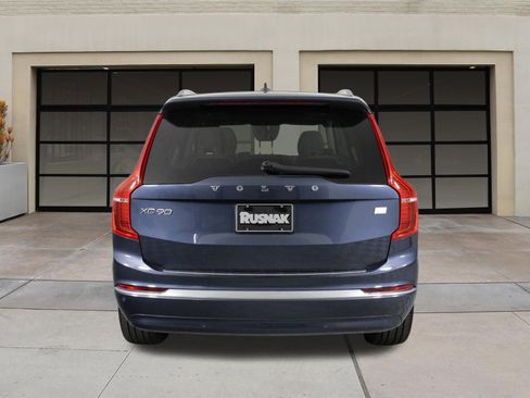 Certified 2023 Volvo XC90 T8 Ultimate w/ Protection Package Premier image 5
