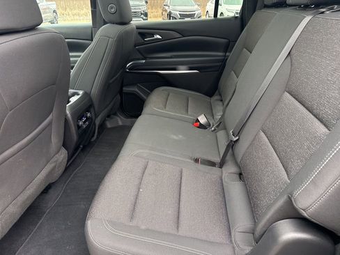 Certified 2025 Chevrolet Traverse LT w/ Sun and Wheel Package image 34