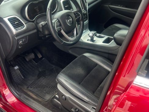 Used 2015 Jeep Grand Cherokee Altitude AWD/4WD image 27