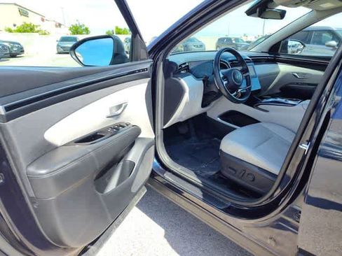 Certified 2024 Hyundai Tucson Limited image 10