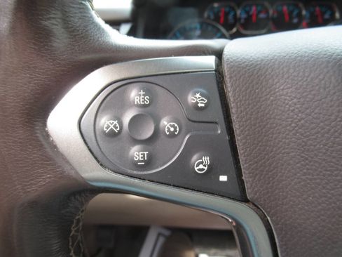 Used 2018 Chevrolet Tahoe Premier AWD/4WD image 38