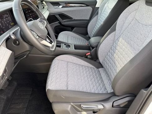 New 2026 Volkswagen Tiguan S image 37