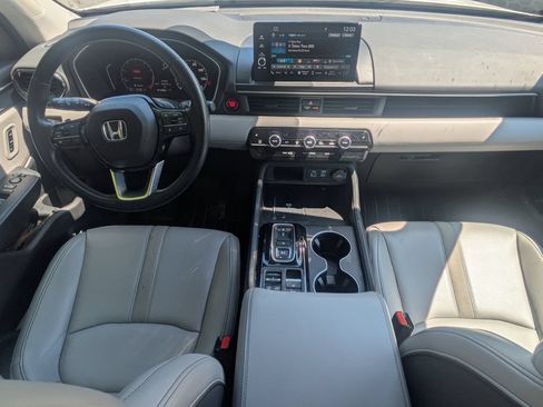 Used 2025 Honda Pilot EX-L image 20