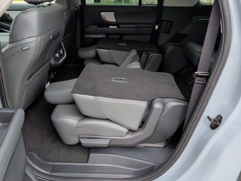 New 2027 Ford Expedition Max Active RWD image 36