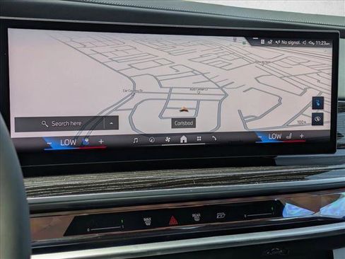 New 2025 BMW i7 xDrive60 AWD/4WD image 14