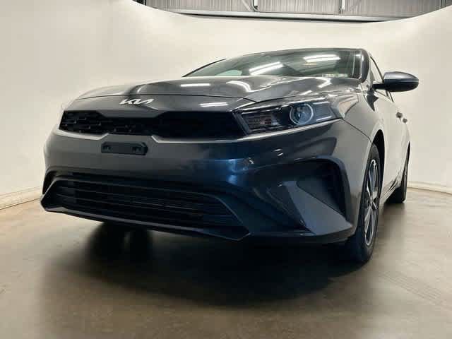 Used 2023 Kia Forte LXS w/ LXS Technology Package FWD image 27