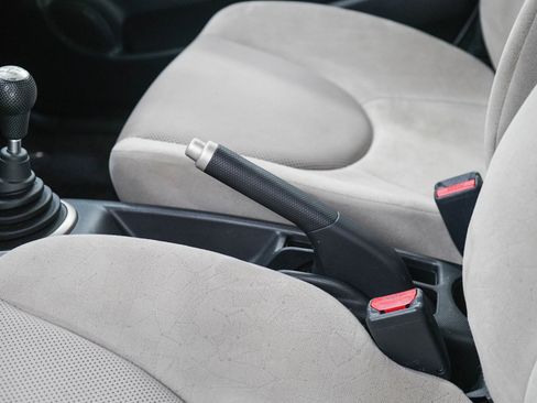 Used 2007 Honda Fit image 23