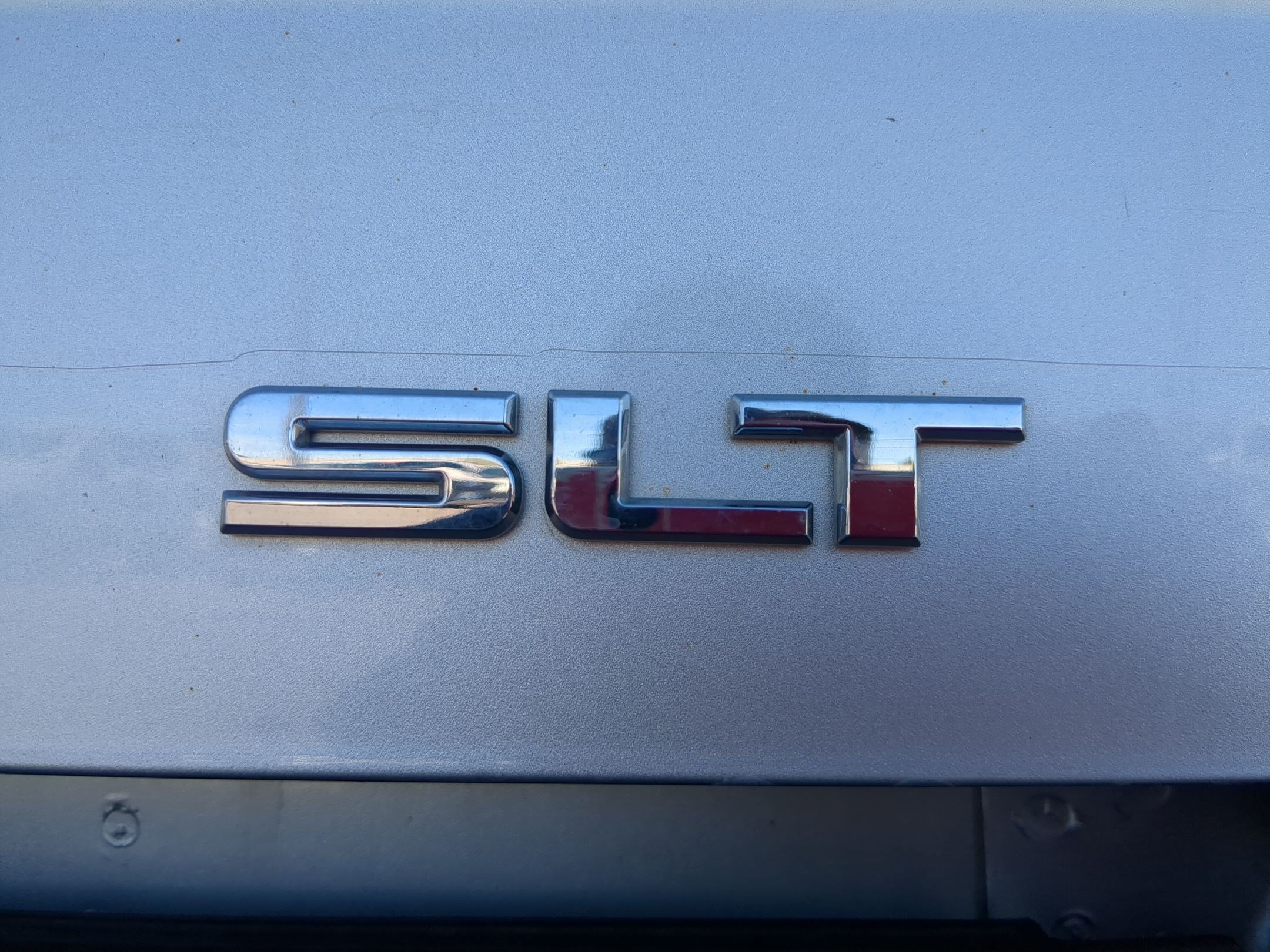 Used 2018 GMC Sierra 1500 SLT w/ SLT Premium Package AWD/4WD image 13