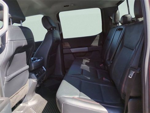 Used 2021 Ford F150 Lariat w/ Tow Technology Package image 14