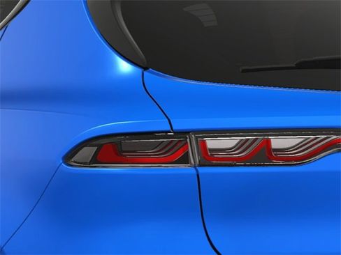 New 2025 Alfa Romeo Tonale image 12