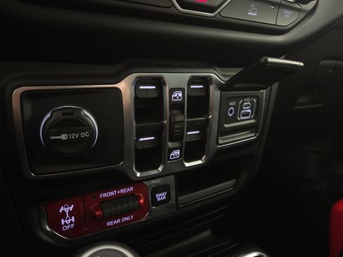 Used 2023 Jeep Wrangler Unlimited Rubicon 4xe w/ Cold Weather Group image 29