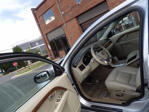 Used 2010 Volvo S80 3.2 FWD image 10