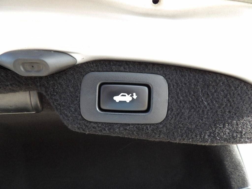 Used 2014 Lexus LS 460 w/ Comfort Package RWD image 75
