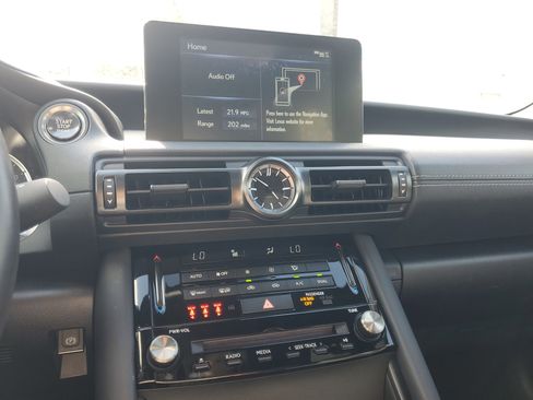 Certified 2024 Lexus IS 350 F Sport RWD image 29