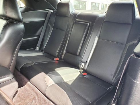 Used 2016 Dodge Challenger SXT Plus RWD image 17