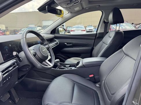 Used 2025 Hyundai Tucson SEL AWD/4WD image 16