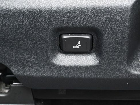 Used 2024 Toyota Tacoma TRD Sport image 10