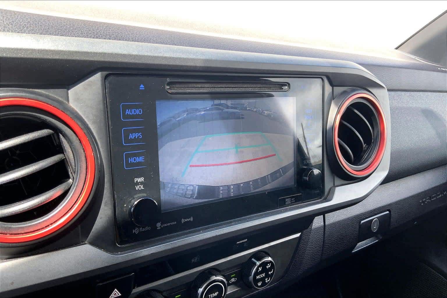 Used 2017 Toyota Tacoma TRD Sport RWD image 26