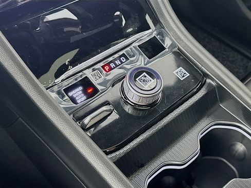 New 2026 Jeep Grand Cherokee L Limited AWD/4WD image 12